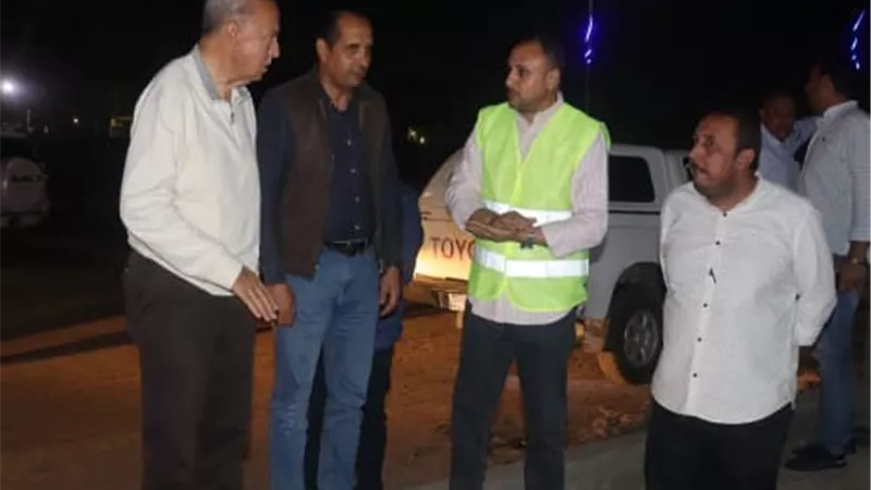 محافظ القليوبية يتفقد أعمال التطوير والرصف بمدينة القناطر الخيرية