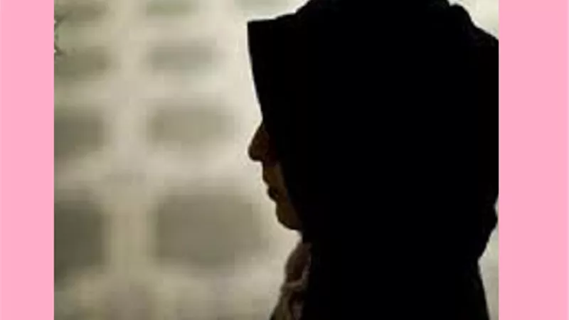 للمرأة..فتوى تهمك..عن حكم طاعة الزوج فى ترك الحجاب