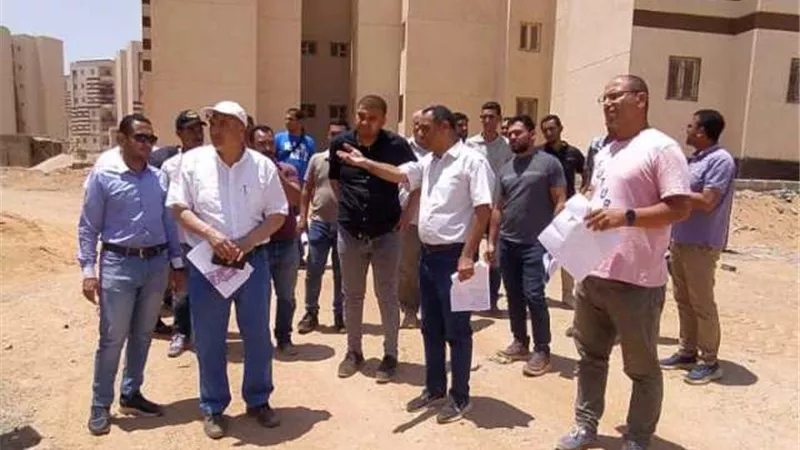 تحذيرات شديدة من رئيس جهاز حدائق العاصمة إلى الشركات بالمدينة صور