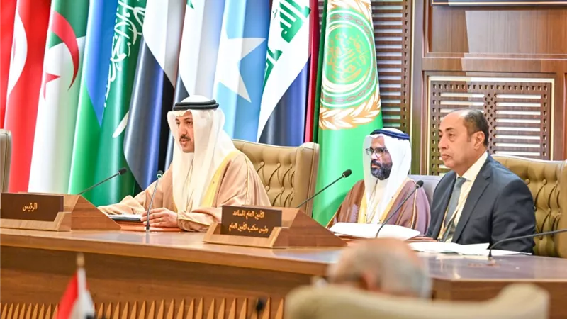 وكيل الخارجية البحريني يدعو لتضافر الجهود لوقف العدوان الإسرائيلي