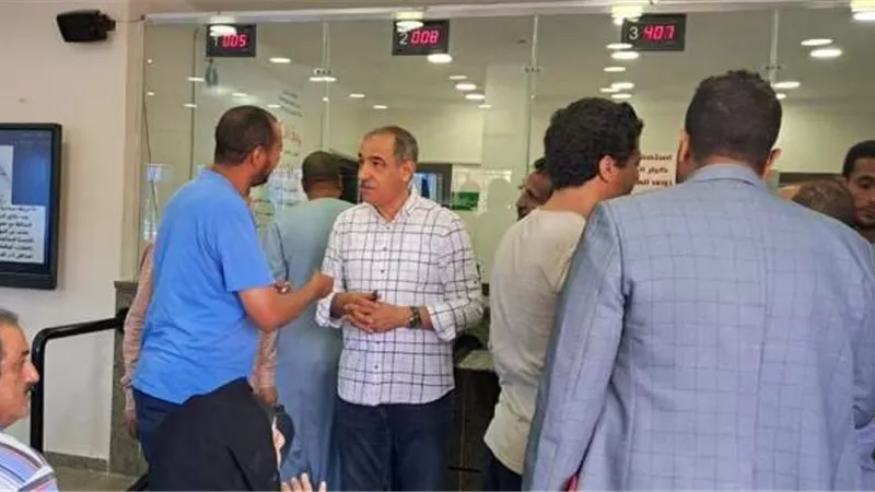 حماية يتفقد الاحياء بالغردقة لمتابعة طلبات التصالح على مخالفات