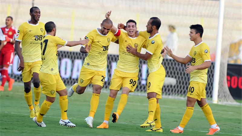 مدافع فنربخشة التركي على طاولة الوصل الإماراتي فى الصيف