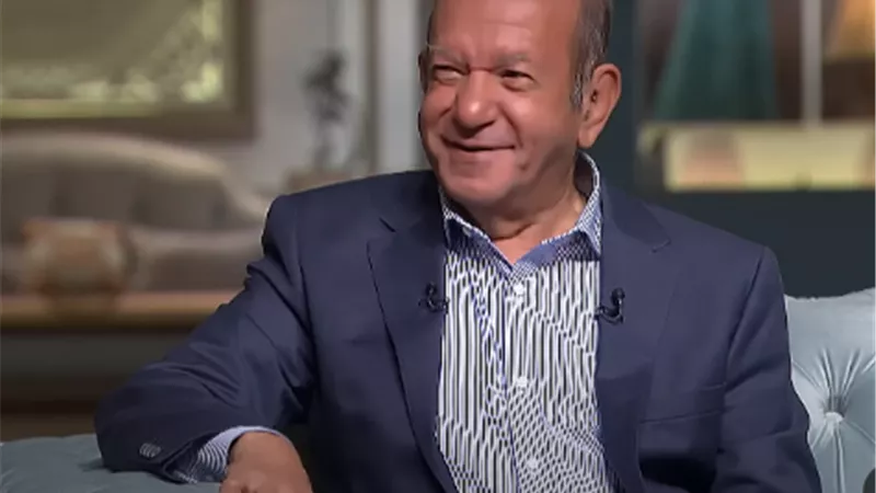 لطفى لبيب يكشف عن موقفه مع احمد عز على المسرح