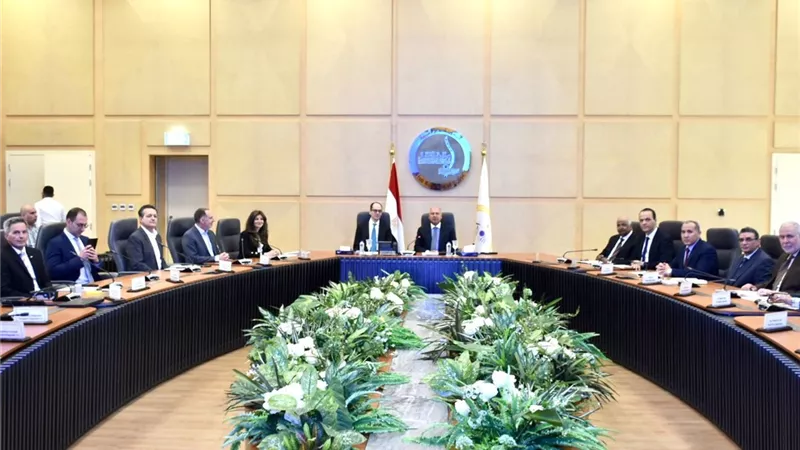 لا استيراد لاي مهمات خاصة بالسكة الحديد .. وتصنيعها محليا