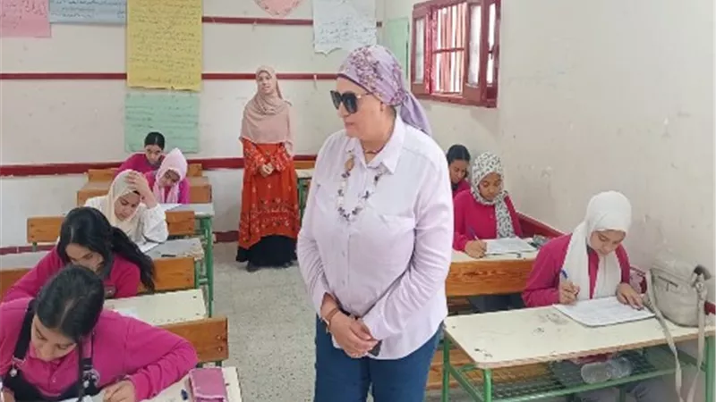 مدير تعليم القليوبية تؤكد على الإنتهاء من تصحيح الإمتحانات و سرعة رصد الدرجات