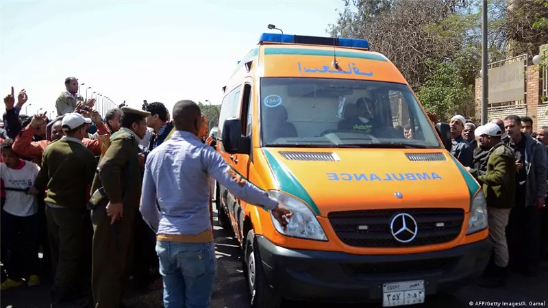 نجاة رئيس وحدة محلية بالمنوفية في حادث انقلاب سيارة