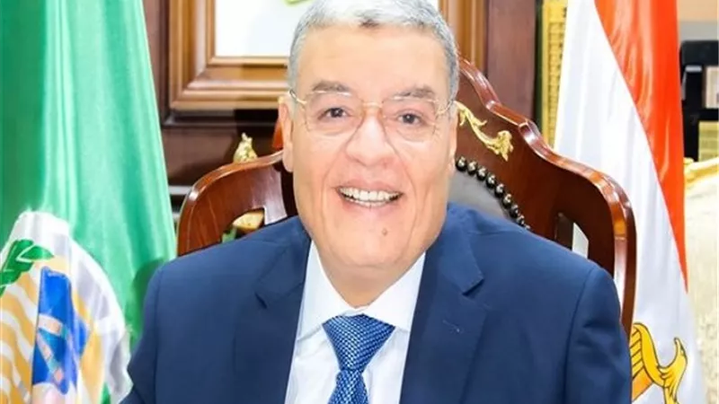 شون وصوامع المنيا تواصل استقبال القمح