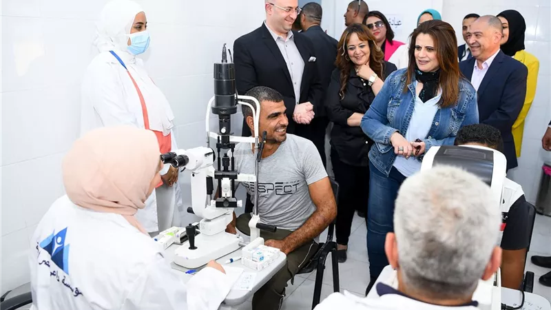 وزيرة الهجرة تتفقد قافلة مؤسسة 