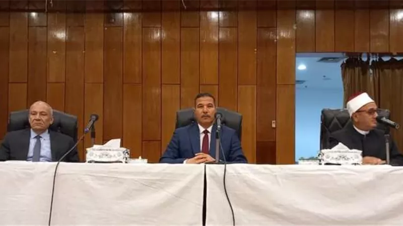 انطلاق فعاليات دورة البناء الثقافي للأئمة والواعظات بالمنيا
