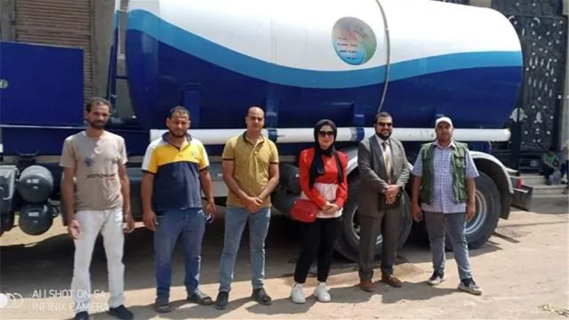 تنظيم قافلة مائية لأهالي قرية المعالي بمنيا القمح