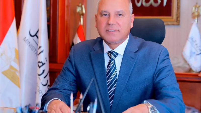كامل الوزير: الانتهاء بشكل كامل من محطة تحيا مصر 1 بميناء دمياط قريبًا