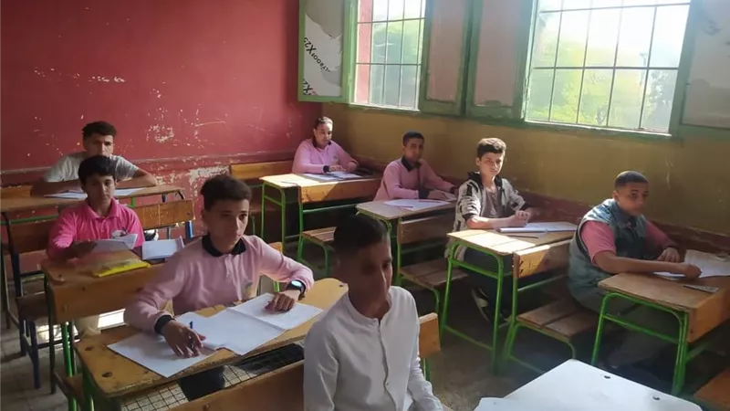 طلاب رابعة ابتدائى بالجيزة يختتمون امتحانات آخرالعام بالرياضيات والICT