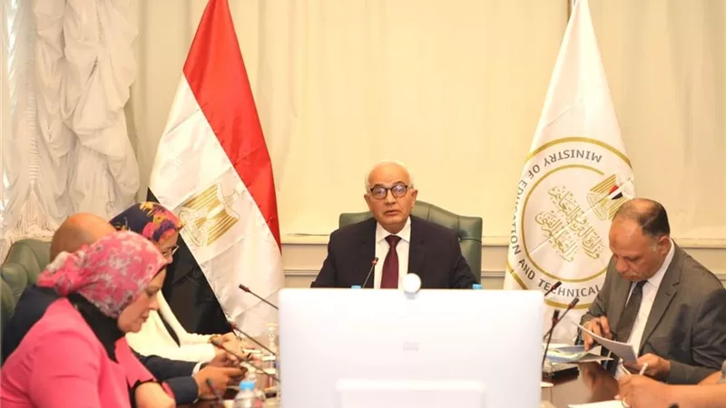 حجازي: استخدام الباركود لتأمين أوراق أسئلة الإعدادية