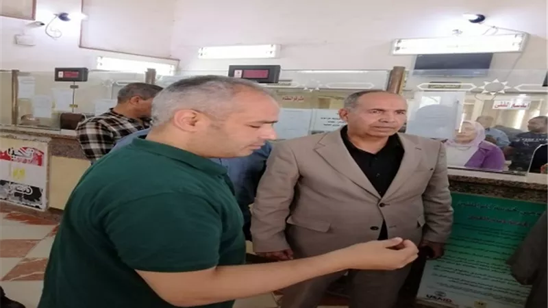 محافظ أسيوط يتابع طلبات تصالح مخلفات البناء وخط ساخن للمواطنين