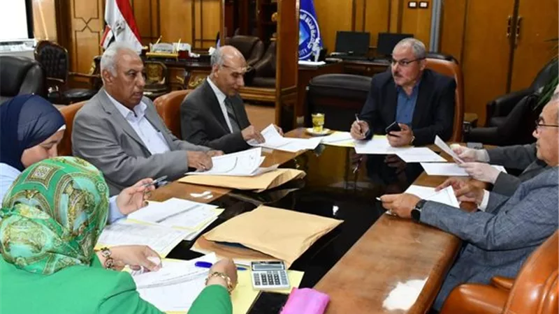 أسماء الفائزين في مسابقة أفضل بحث تطبيقي بجامعة القناة