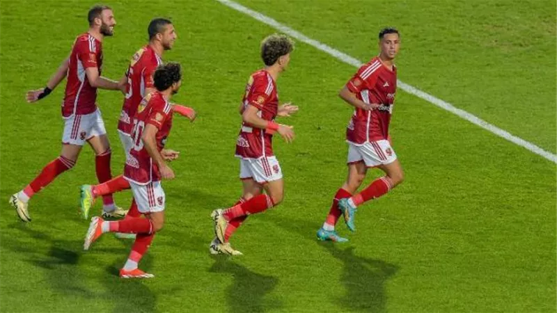 غيابات الأهلي أمام الترجي التونسي.. طاهر والسولية الأبرز