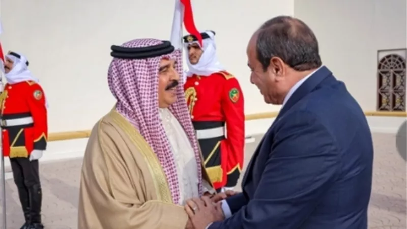 الرئيس السيسي يشارك فى القمة العربية بالبحرين