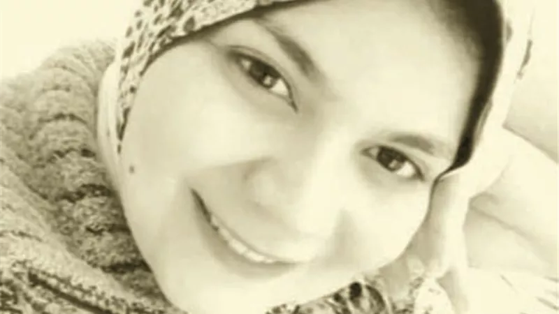 السيارة المسرعة أطاحات بـ