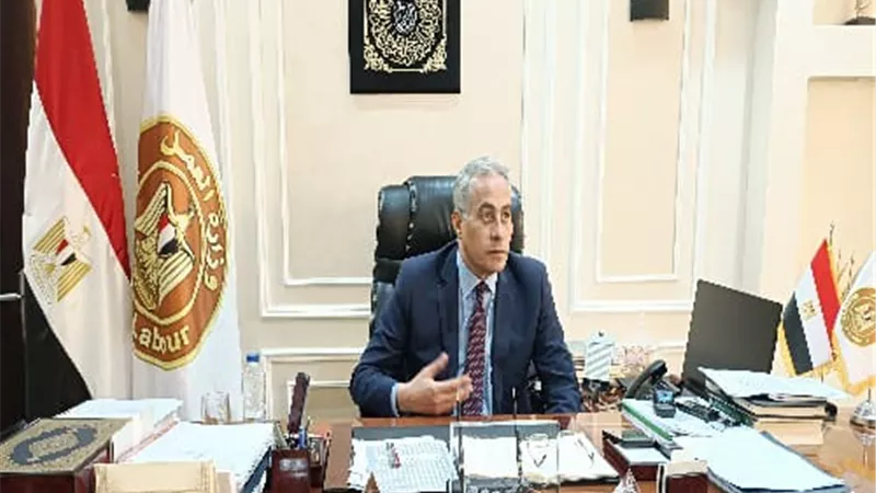 وزارة العمل توفر 2772 وظيفة جديدة في 45 شركة خاصة