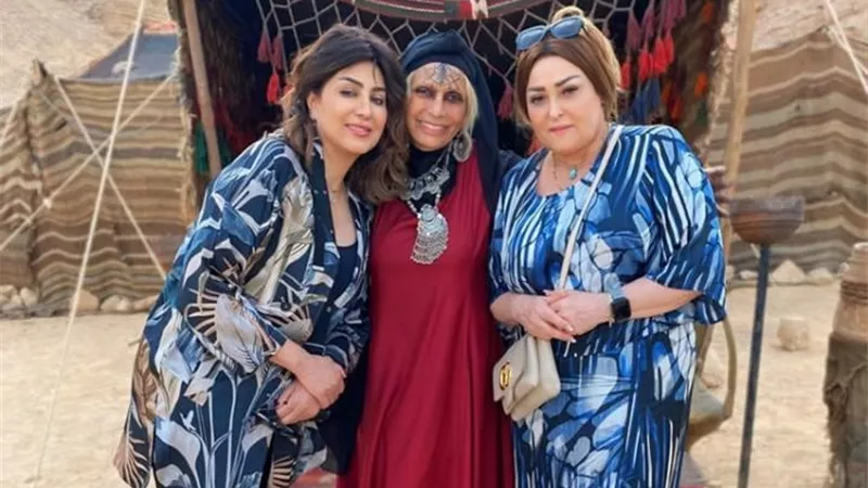 نهال عنبر تتألق من كواليس 