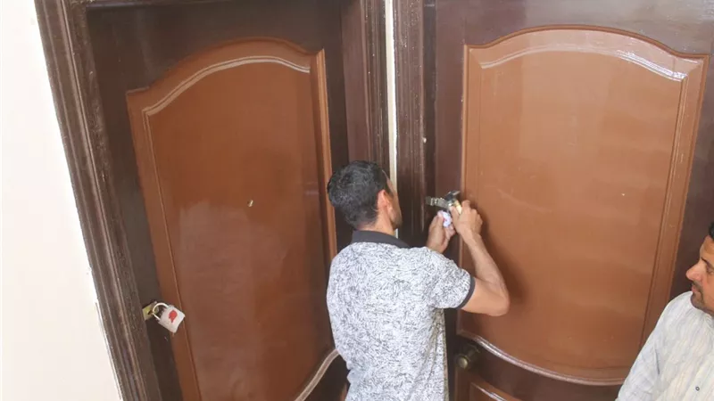 تنفيذ 31 قرار غلق وتشميع لمحال وحضانات بالشيخ زايد والسادات