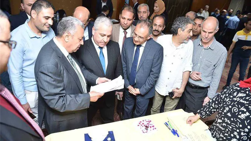 قطار الانتخابات يصل أخبار اليوم ودار الهلال
