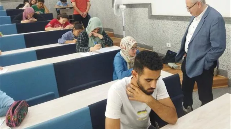 رئيس جامعة حلوان الأهلية: تقديم كافة التيسيرات للطلاب بالإمتحانات