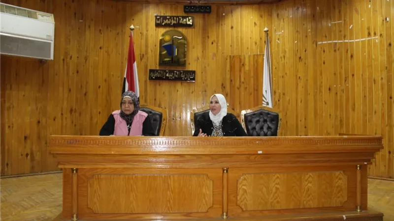 تعليم القاهرة تعقد ورشة تقدير الدرجات لإمتحان إتمام الدراسة بالإعدادية