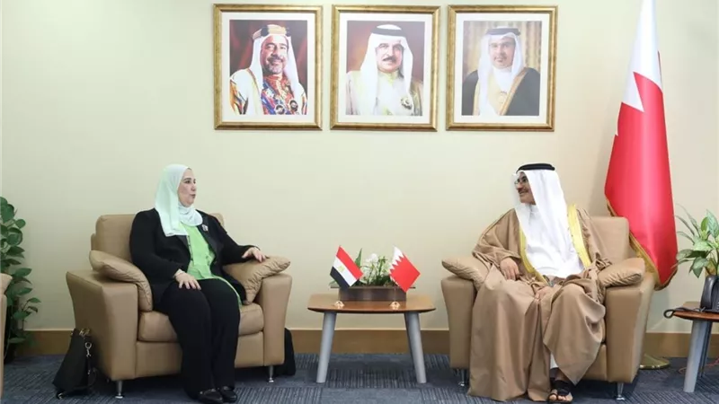 وزيرة التضامن تبحث مع نظيرها البحريني تبادل المنتجات التراثية وتمكين ذوي الإعاقة