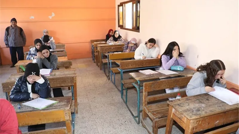 تداول امتحان الانجليزي والإجابة لـ الشهادة الإعدادية بالمنوفية