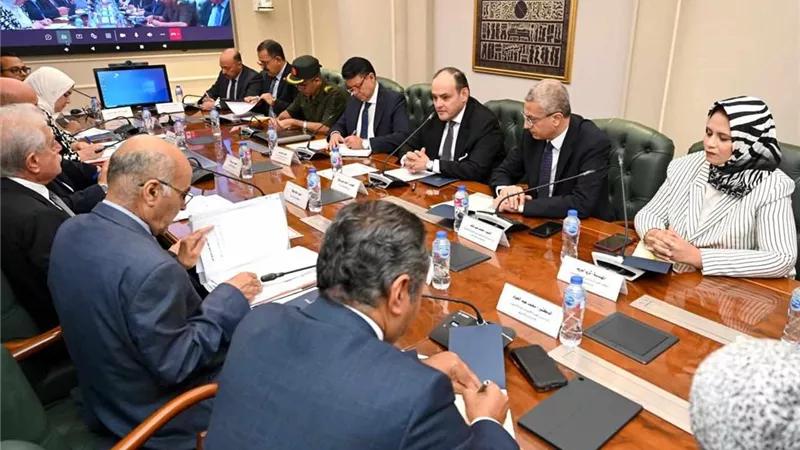 أحمد سمير: نقدم كل الدعم للمنطقة الصناعية بابوزنيمة