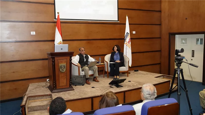 معهد التخطيط القومي يعقد محاضرة «اللامساواة: قضية متعددة الأوجه»