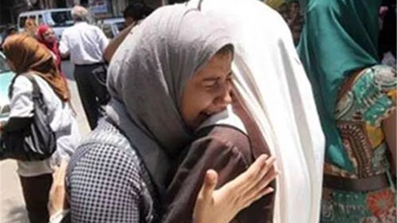 بكاء وإغماءات بين طلاب لإعدادية بسبب صعوبة امتحان الجبر