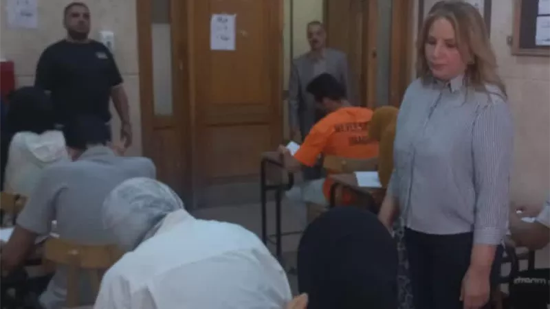 انطلاق امتحانات الفصل الدراسي الثانى بآداب عين شمس