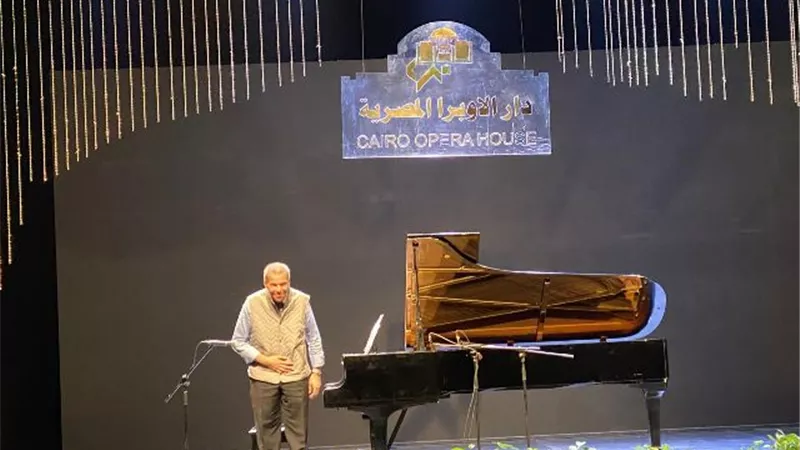 بيانو كريم جوهر بطابع شرقى فى الأوبرا
