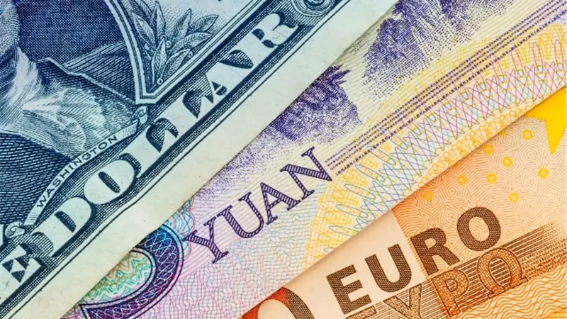 الدولار مستقر وسط ترقب أسعار الفائدة الأمريكية