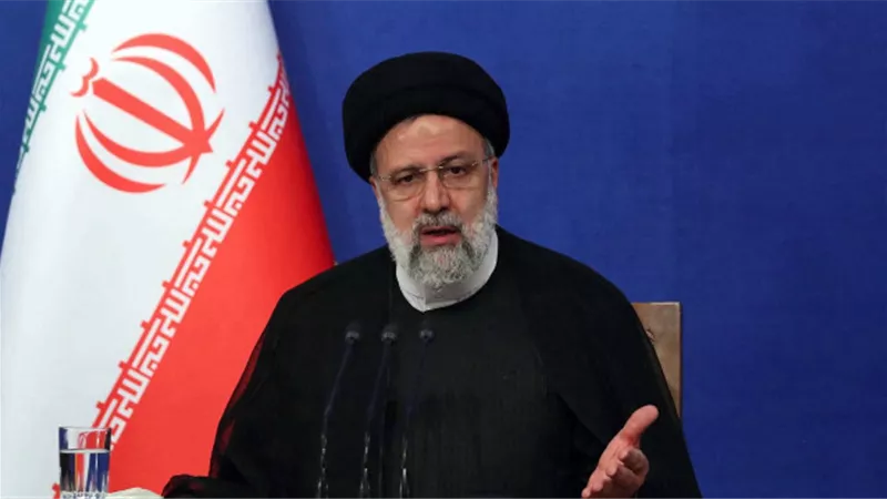 إيران: إقامة مراسم تشييع جنازة 
