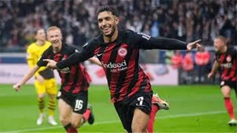 فرانكفورت يُعلن خضوع مرموش لعملية جراحية بعد نهاية الدوري الألماني