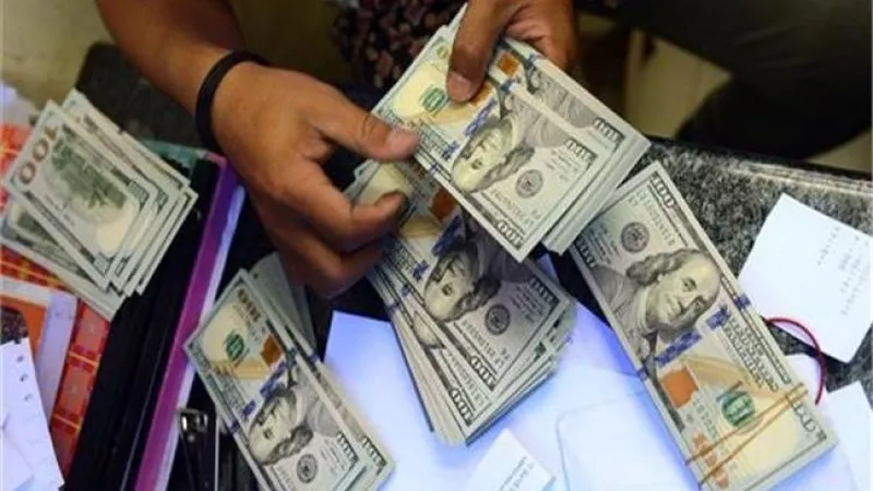 ضبط قضايا إتجار بالنقد الأجنبي بـ 10 ملايين جنيه