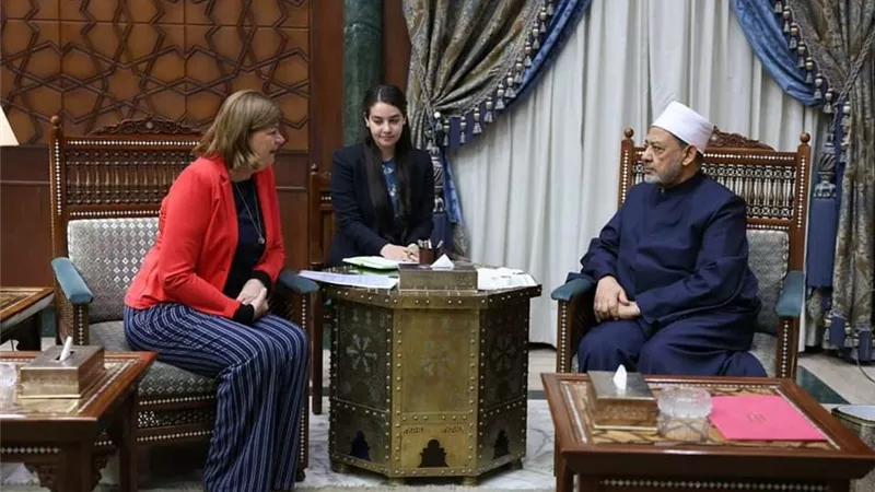 شيخ الأزهر: التقدم في صناعة السلاح لا ينتج حضارة