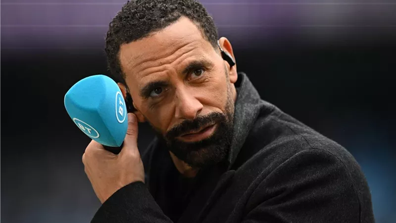 فرديناند يطالب مسؤولي الدوري الإنجليزي بسرعة التحقيق مع السيتي