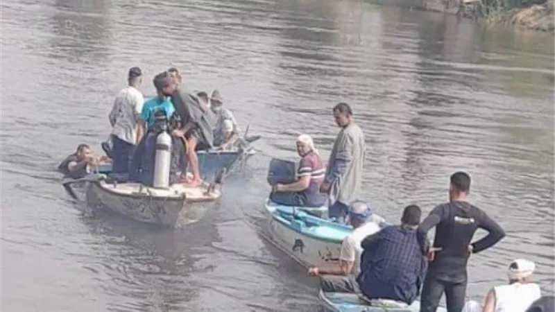 انتشال 5 جثث ونجاة 9 فتيات والبحث عن 11 فى غرق معدية أبو غالب