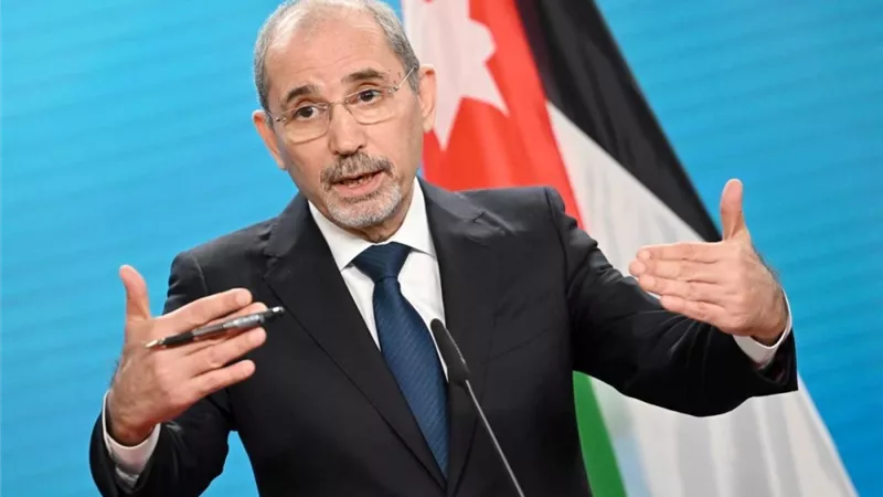 وزيرا خارجية الأردن والسويد يشددان على ضرورة وقف الحرب على غزة