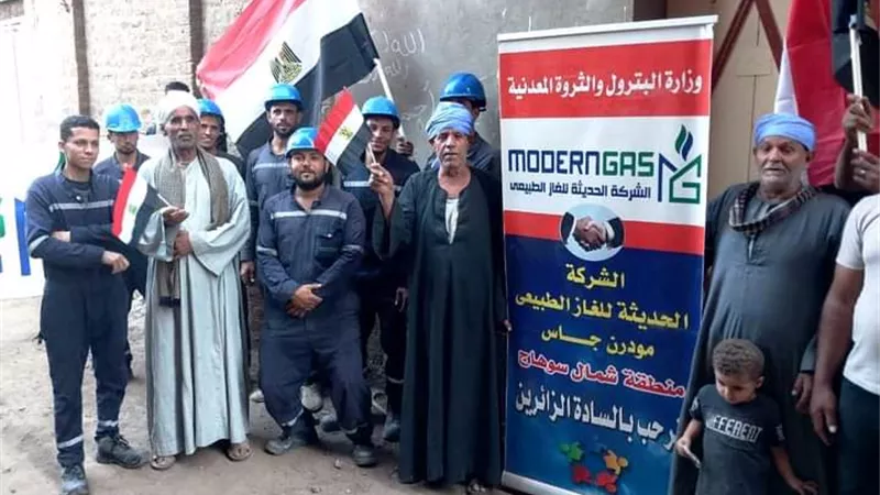 توصيل الغاز الطبيعي لـ 41 قرية هدية حياة كريمة لأهالي سوهاج