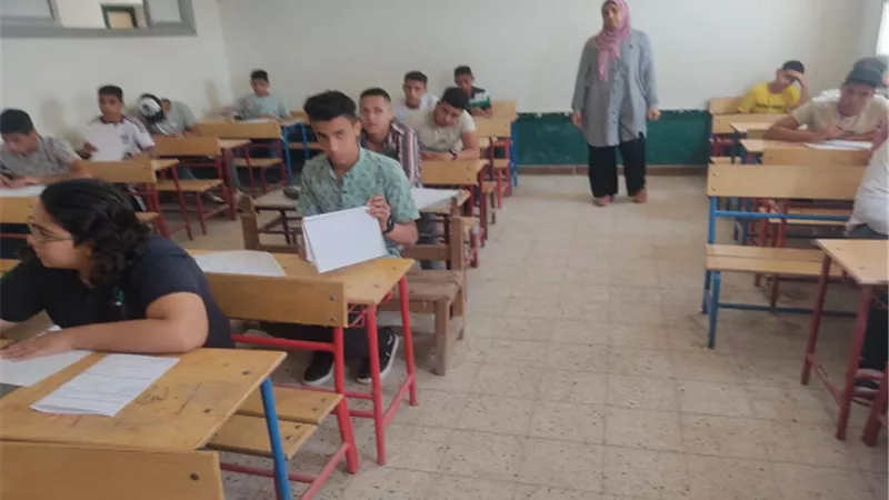 الانجليزى مسك الختام باعدادية البحيرة