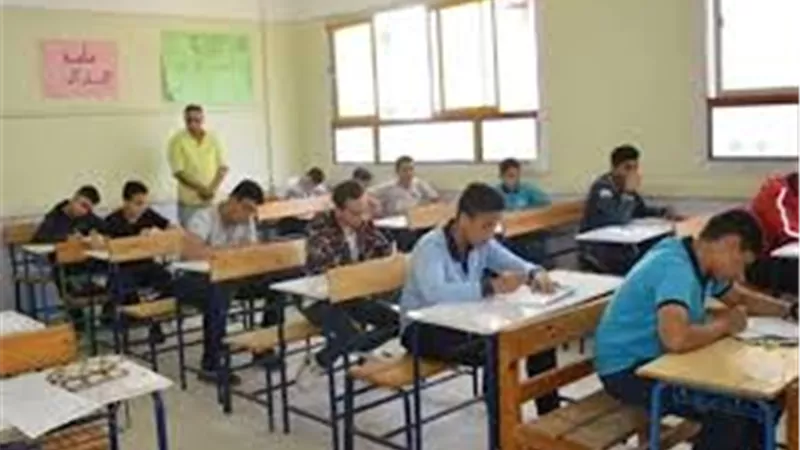 شكاوى من هندسة الإعدادية وكيمياء الأول الثانوى بالأقصر