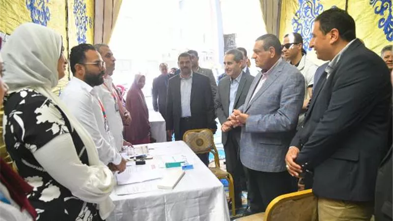 وزير التنمية المحلية ومحافظ الغربية يتفقدان المراكز التكنولوجية