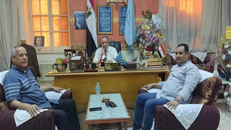 المصريين الأحرار بأسيوط يلتقي وكيل وزارة التربية والتعليم الجديد