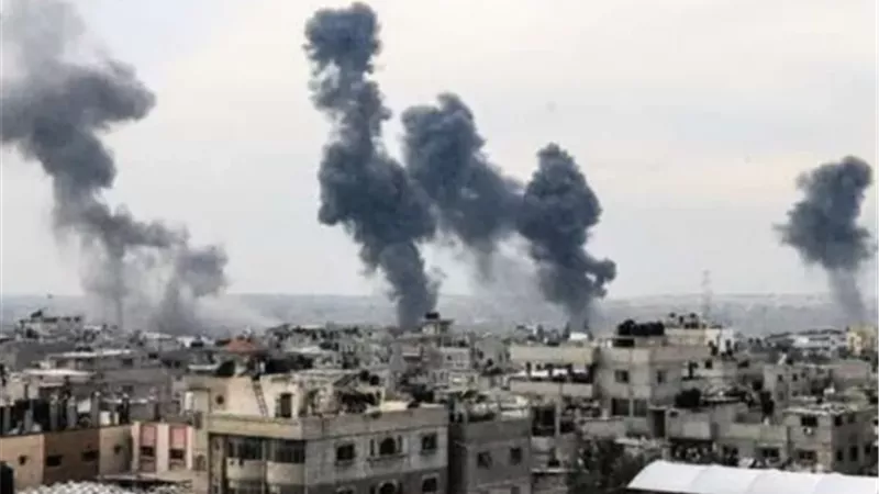 غارات للاحتلال تستهدف شرق مدينة رفح الفلسطينية جنوب غزة