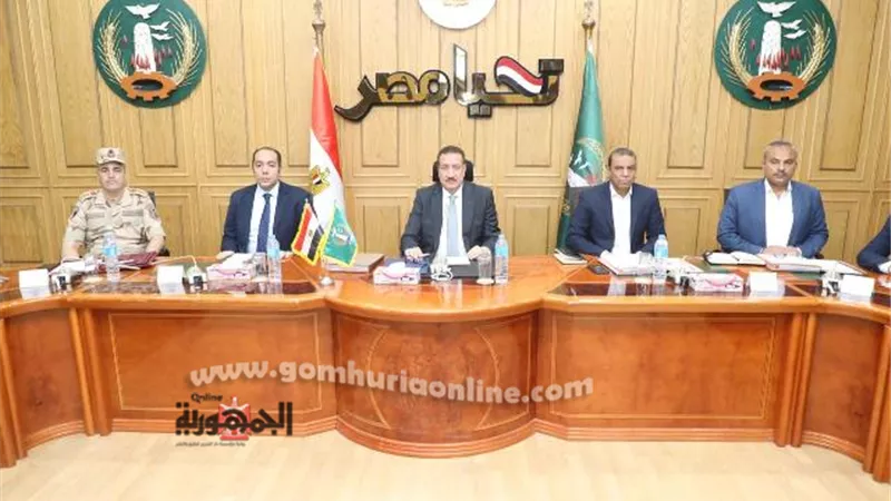 محافظ المنوفية يقرر صرف 100 ألف جنيه لأسرة كل شهيد